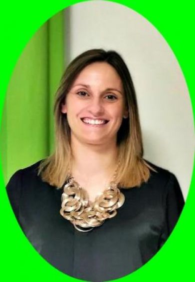 C&aacute;tia Beatriz Santos da Silva